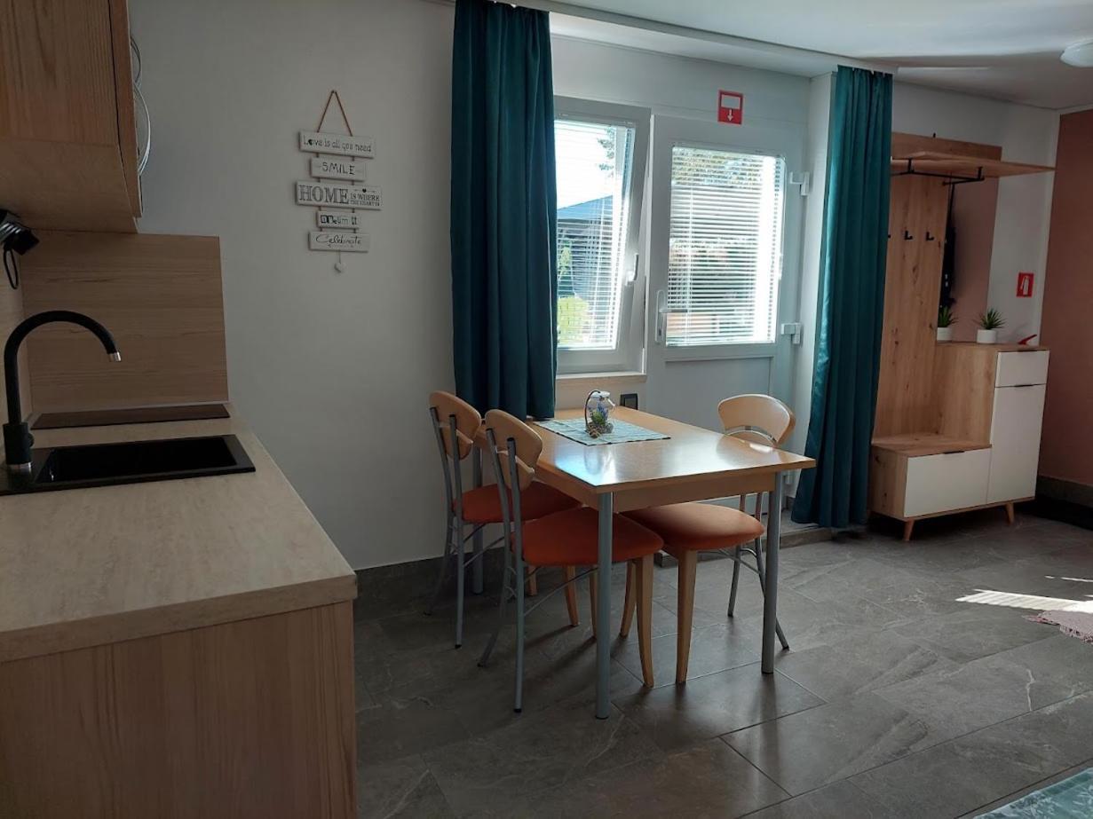 Studio Apartma Zirovnik Церклє-на-Горенськем Екстер'єр фото